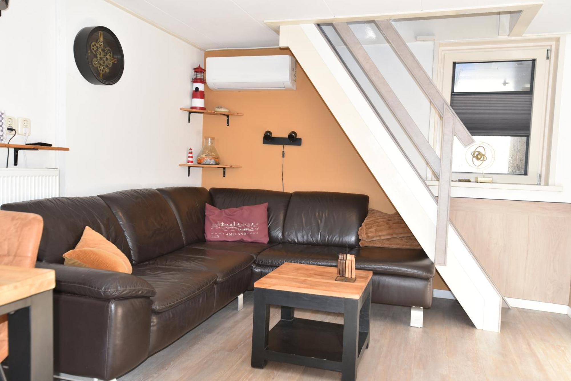 Appartement Tjerk Hollum  Eksteriør bilde
